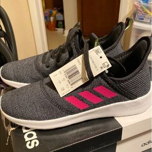 Addidas cloudfoam pure k girls  size 5